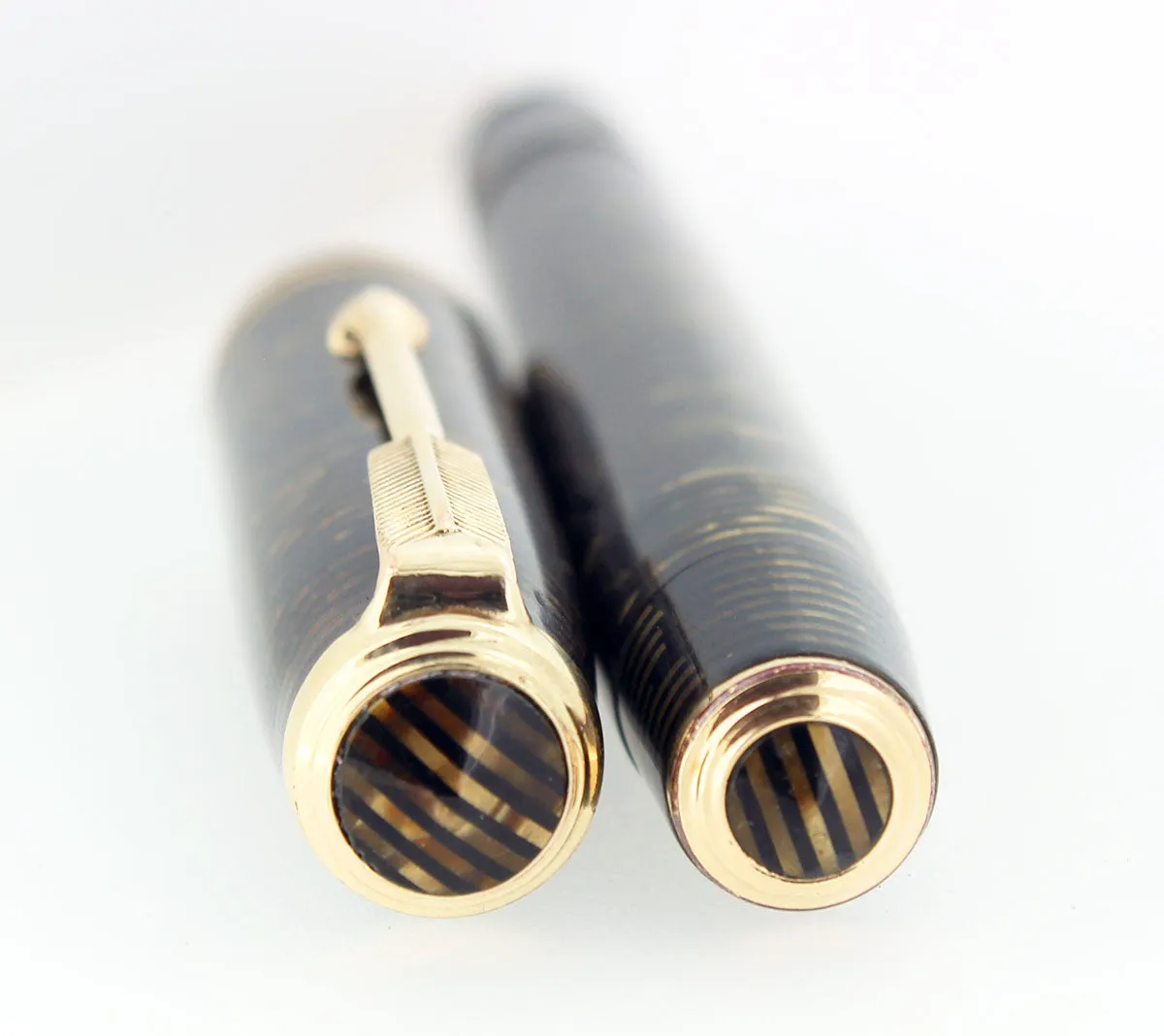 1937 PARKER GOLDEN PEARL VACUMATIC DOUBLE JEWEL STANDARD FOUNTAIN PEN RESTORED