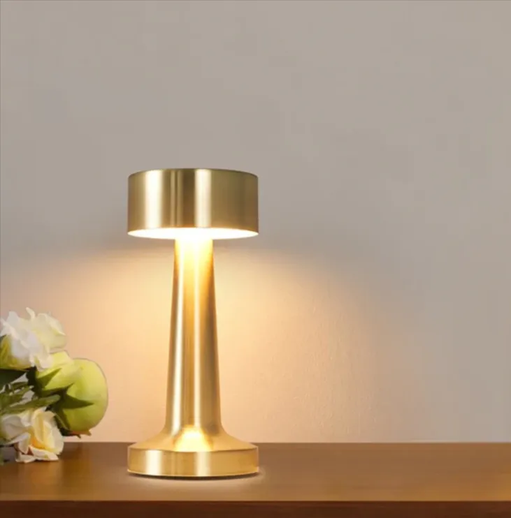 3-Level Sensor Brightness Metal Desk Lamp Ab-Td23