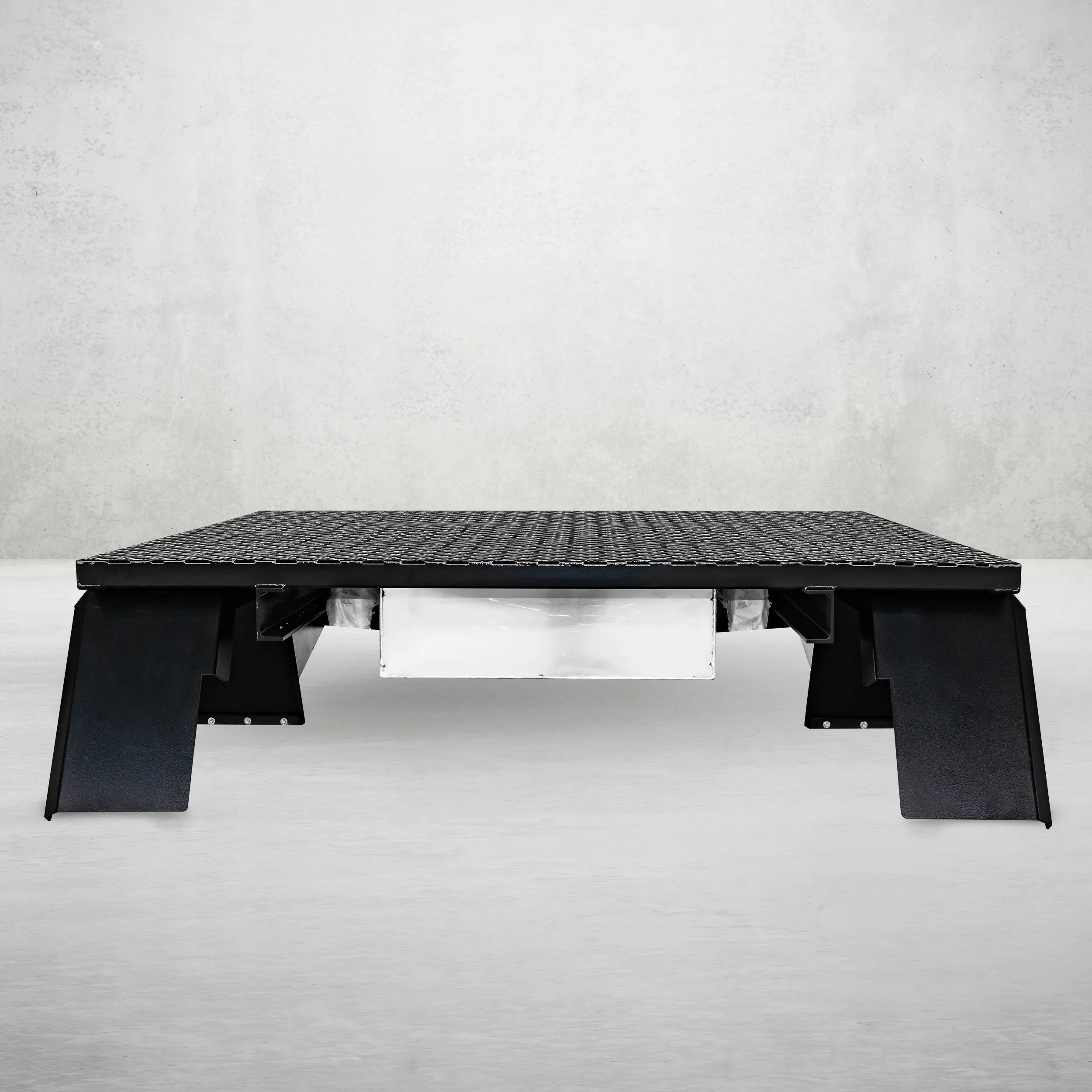 Aluminium Tray 1950mm No Headboard - Black