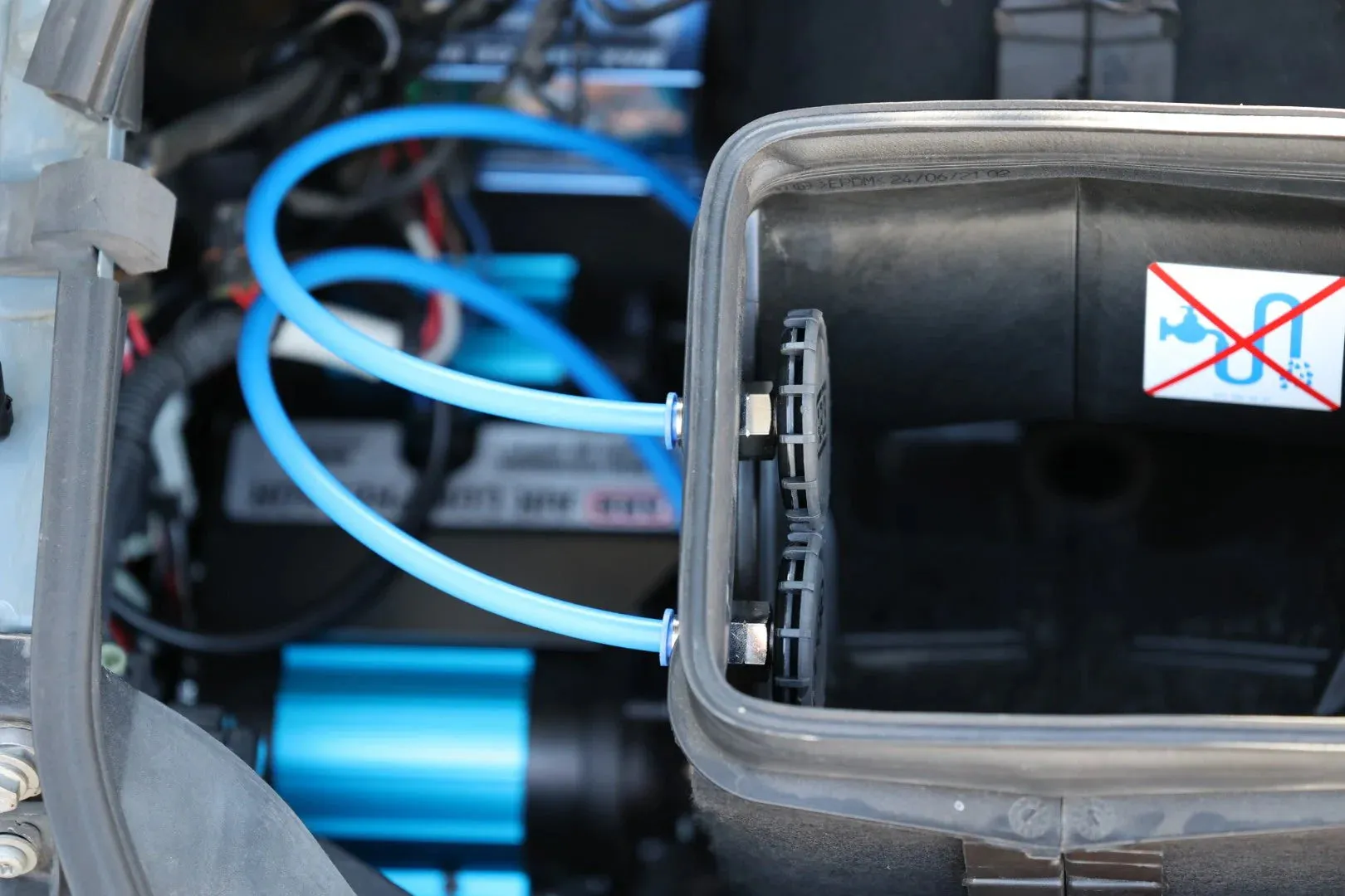 Owl Vans Onboard Air System