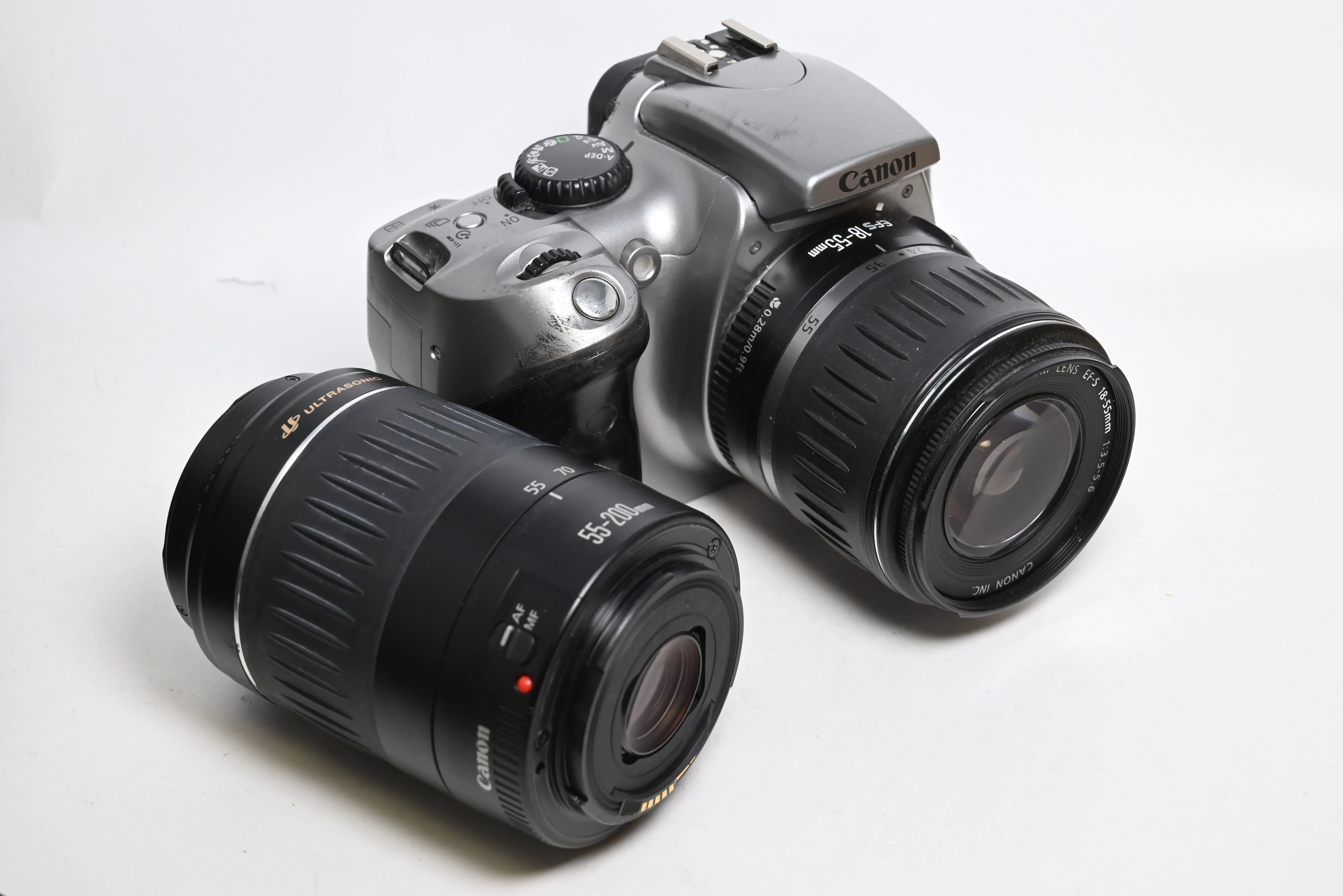 USED Canon EOS 300D w/ 18-55mm EF-S 3.5-5.6 w/ Canon 55-200mm 4.5-5.6 USM II