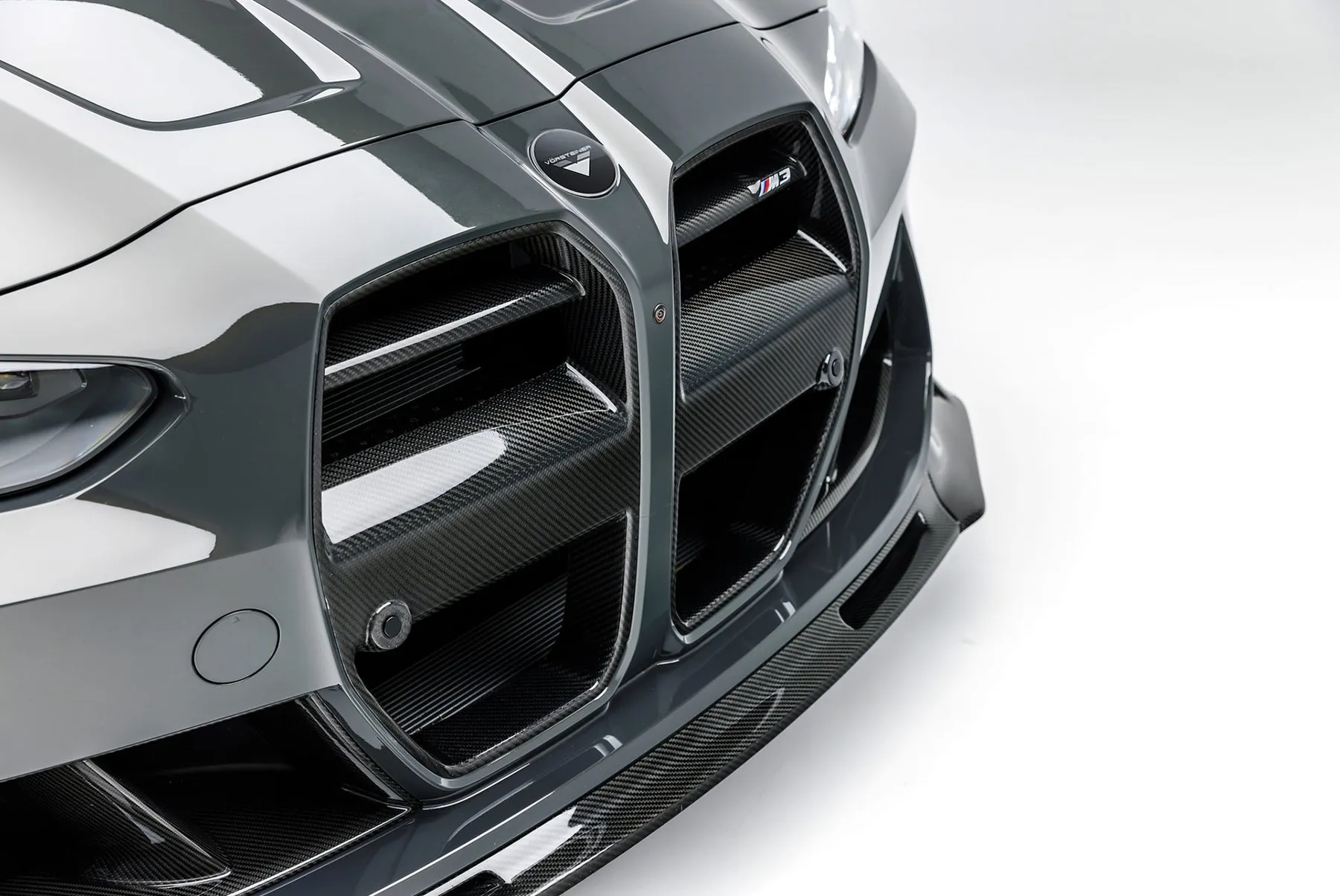 Vorsteiner BMW G8X VRS Aero Program - Carbon Fiber Front Grille
